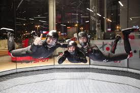 Indoor-Skydivinganlage Flyspot